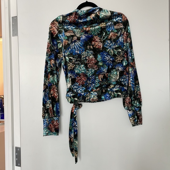 Zara Velvet faux wrap top floral print (matching pants sold separately) - Picture 4 of 4